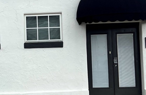 Anniston Apartamento | JUST BED & BATH IN DOWNTOWN HISTORIC ANNISTON. CLOSE TO EATRIES & ENTERTAINMENT.