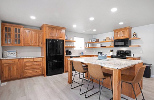 Rocky Mount Casa | Just Dock It | Lakefront Luxury for the Whole Family | Sleeps 14+ | Private Dock + Game Room