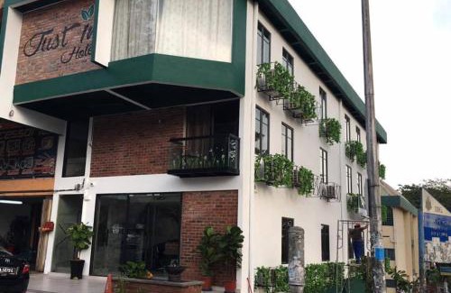 Bandar Tun Razak Hotel | Just In Boutique hotel