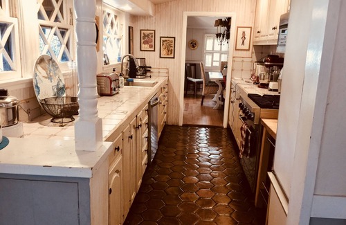 Balboa Island Casa | ¡Es como estar en la casa de playa de diseño de un amigo!