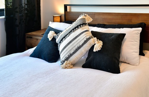 Southgate Casa | Just Stay Wales - Heatherslade House