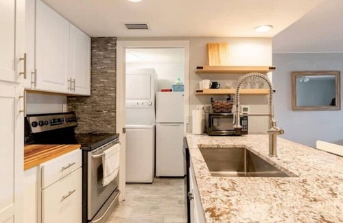 Sawgrass Condominio | Just steps to the beach and located within the Sawgrass Beach Club!