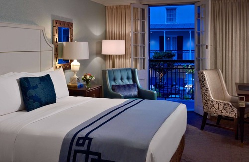 French Quarter Hotel | Just What You Were Looking For! Pets Allowed, Pool, Near Chalmette Monument