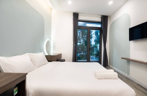Phuong 8 Hotel | Justay Pink Church