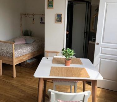 Veules-les-Roses Apartamento | Juste au dessus de la Veules