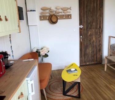 Veules-les-Roses Apartamento | Juste au dessus de la Veules