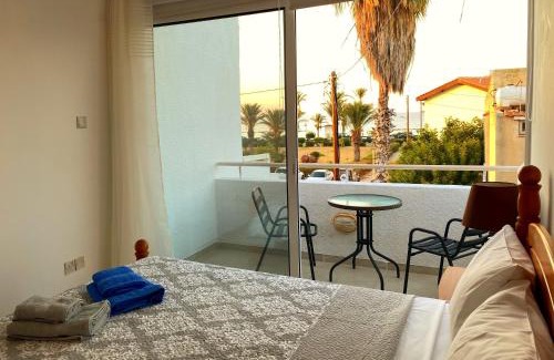 Latsi Apartamento | JustSmile - Seaview Maisonette in Latchi