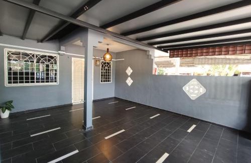 Taman Bukit Katil Casa | Juwita Homestay Bukit Katil - Free Unifi and 15 Minutes To Town
