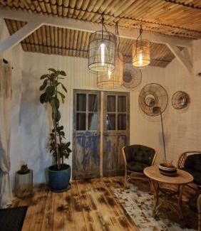 Prouilly Casa | KÄBANE 54, Lodge avec spa au bord de l'eau