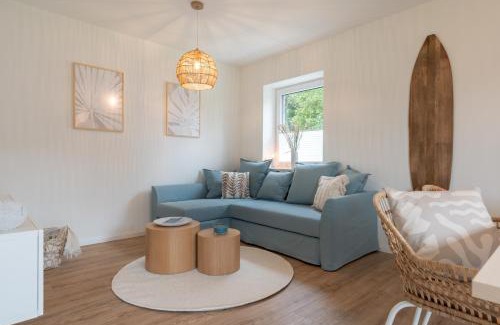 Mildstedt Apartamento | Küstenbutze im Beach-Style 2 Bedrooms, 2 Bäder , Garten, Terrasse, Top-Modern
