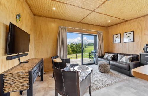 Waimate North Casa | Kūkū Kabin - Waimate North Eco Holiday Cabin