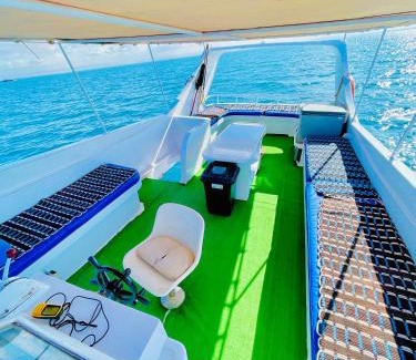 Ras Sudar Alquiler De Eote | K H yacht