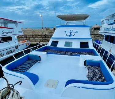 Ras Sudar Alquiler De Eote | K H yacht