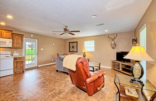 South Toledo Bend Cabina | K&M Lake Rentals Cabin #1