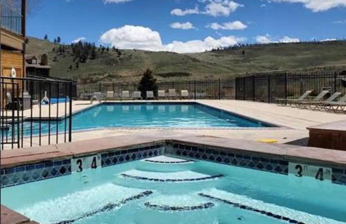 Granby Apartamento | K-Suite-Mt View-Resort-Pool-Hot Tub-Near RMNP & WP