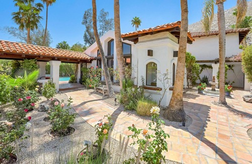 The Mesa Casa | K0001 - Casa Grande Tennis Estate, Luxury private pool and spa house, with Grand