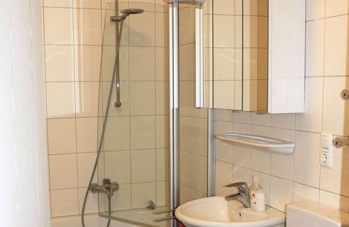 Weiden Apartamento | K98b modern apartment with W-LAN in Cologne Weiden