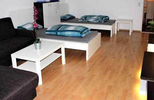Weiden Apartamento | K98b modern apartment with W-LAN in Cologne Weiden