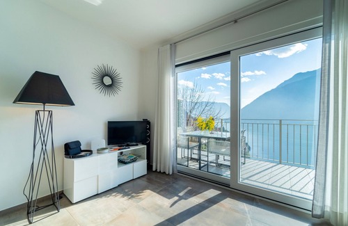 Nesso Apartamento | Ka' Doro with Lake View