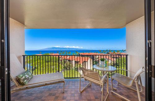 Downtown Lahaina Apartamento | Kaanapali Shores 940 · KS 940 Top Floor Studio w Ocean Views AC