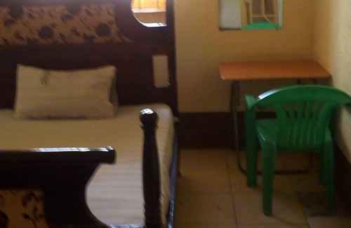 Kabale Cabina | Kabale Landmark Lodges