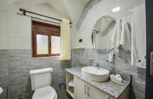 Kabale Hotel | Kabale Safari Club