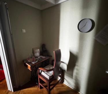 Nepszinhaz negyed Apartamento | Kabin