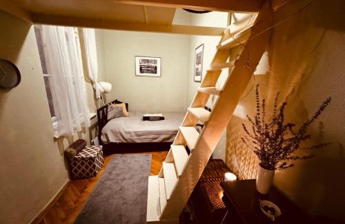 Nepszinhaz negyed Apartamento | Kabin