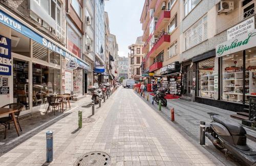 Moda Apartamento | Kadıköy ün Kalbinde Tarihi Rahat Sessiz Daire