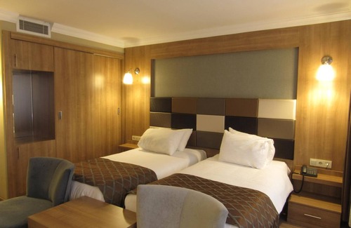 Kadikoy Cama Y Desayuno | Kadıköy Park Suites