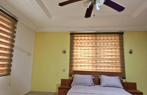 Accra Apartamento | Kadny Villa