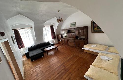 Kadov Apartamento | Kadovský dvůr