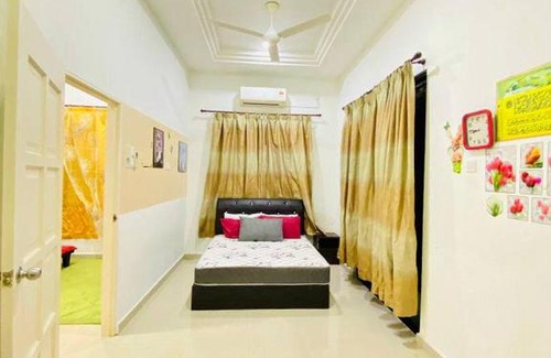 Batu Buruk Casa | KAHFI Aiza Homestay @ Kuala Terengganu