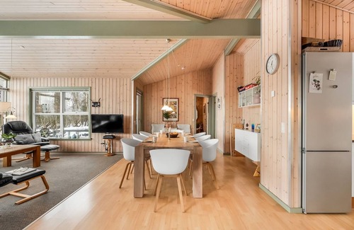 Remmer Strand Casa | "Kai" - 500m to the fjord by Interhome