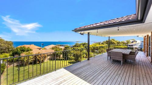 Killcare Heights Casa | 'Kai Lani' by HolidayCo
