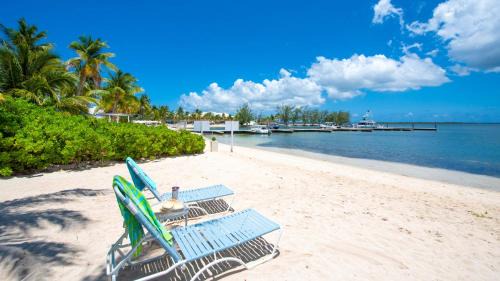 Rum Point Apartamento | Kaibo Escape - Beachfront Condo with a Special Last-Minute Rate