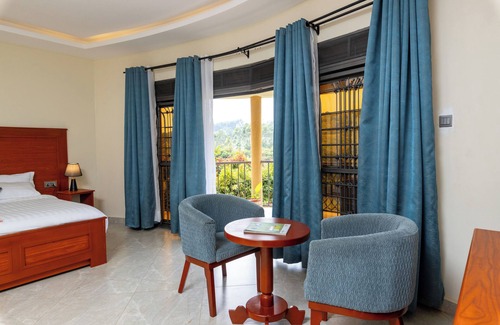 Fort Portal Cama Y Desayuno | Kaije Country Cottages