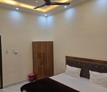 Faizabad Hotel | Kailasha Palace Hotel