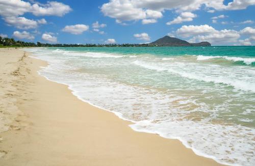 Kalama Tract Casa | Kailua Beachside home