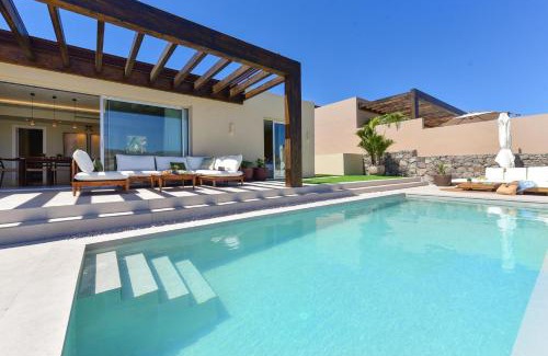 Salobre Villa | Kaiman 18 by VillaGranCanaria