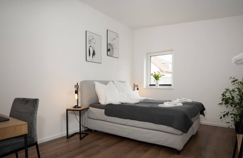 Dinkelsbuehl Apartamento | Kaiser Franz: Central|Kitchen|Workplace|Parking - Lucky Moment Apartments