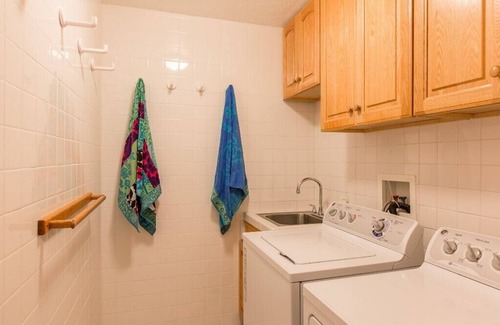 Kalama Tract Casa | Kakela Kai, Casa Kailua frente a la playa, privado, A / C