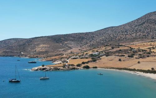 Naxos Apartamento | Kalados -Beachfront Studios-
