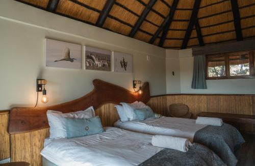 Omaheke Cabina | Kalahari Bush Breaks Lodge