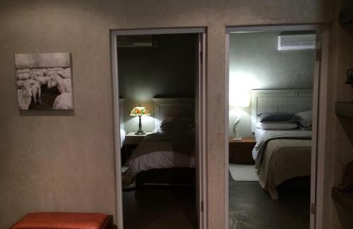 Khara Hais Casa | Kalahari Cottage