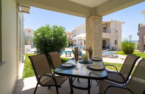 Kalamaki Villa | Kalamaki Court, Villa Clelia, 2 Bedrooms