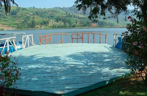 Kabale Otro | Kalebas Campsite