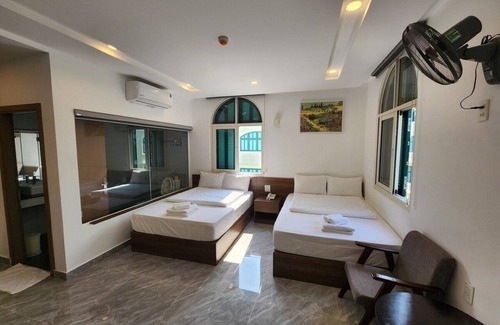 Duong To Hotel | Kalia Hotel
