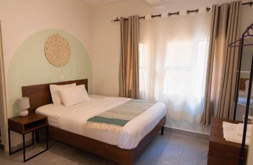 Remera Cama Y Desayuno | Kalih Villa