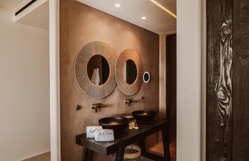 Ayia Napa Hotel | Kaliva Suites - Adults Only